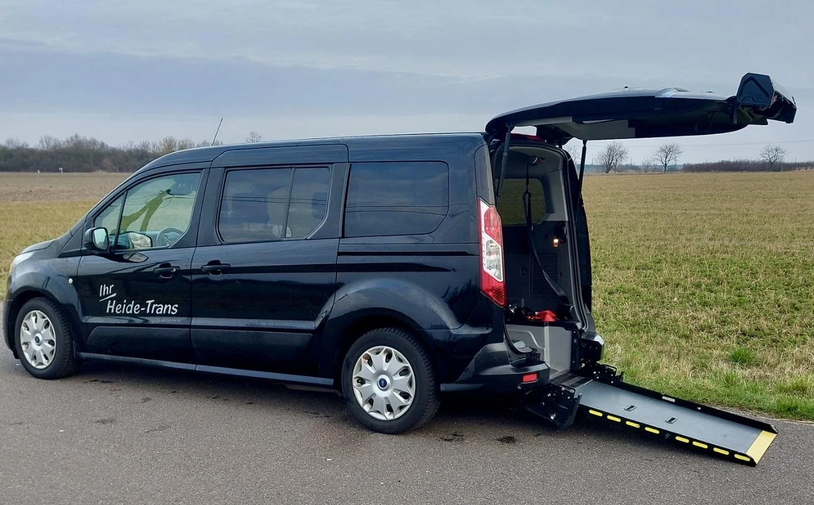 Heide-Trans Fahrzeug für Rollstuhltransporte