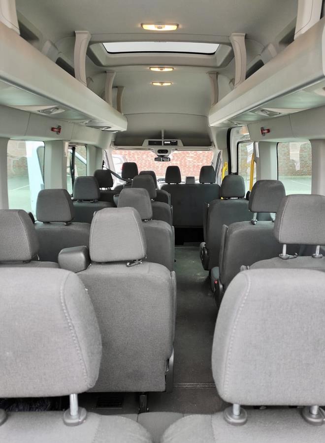 Bus für größere Gruppen